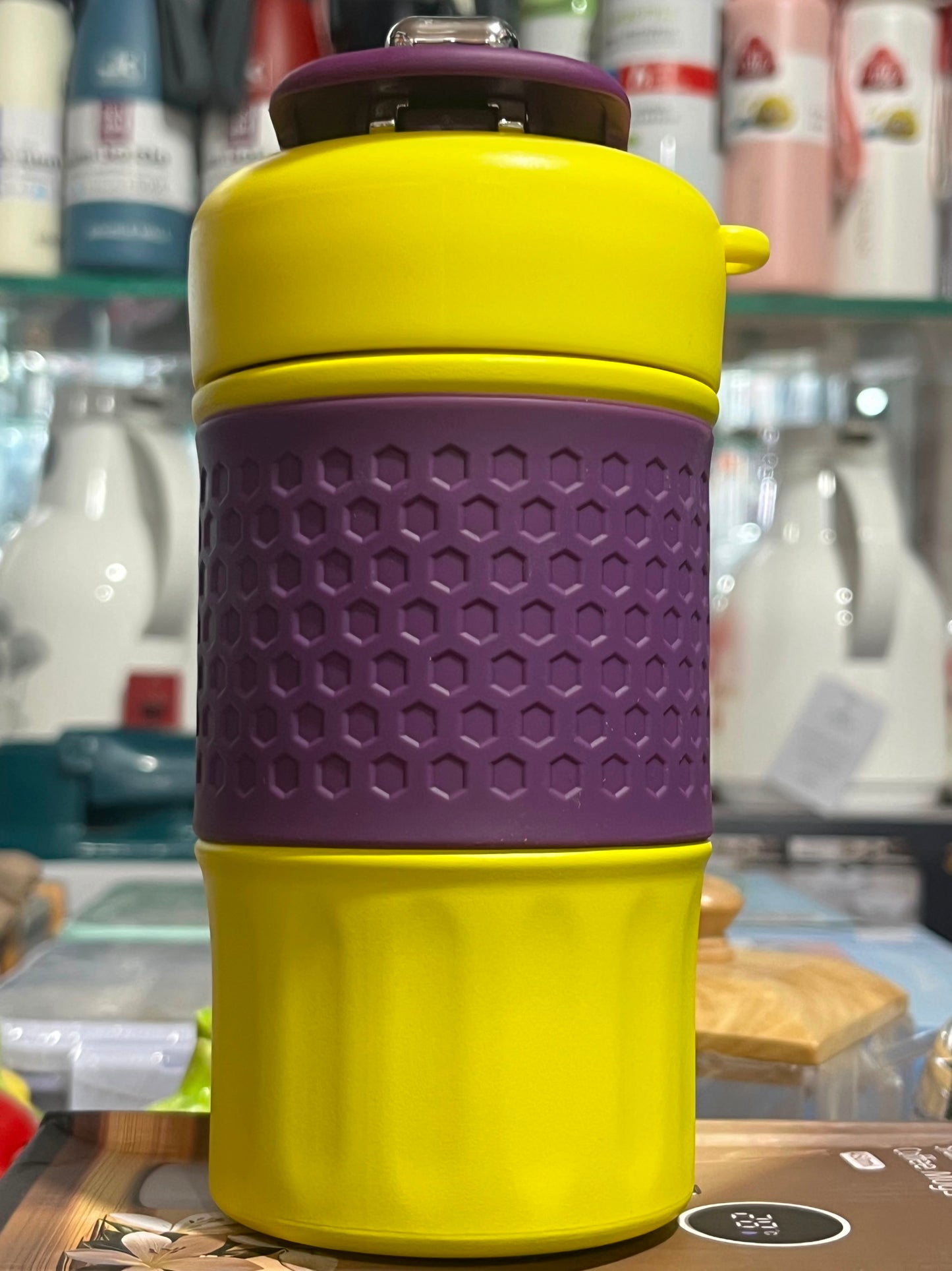 ☕🤍 Vilora Premium Insulated Coffee Mug – Elegant Travel Coffee Cup with Anti-Slip Grip ✨