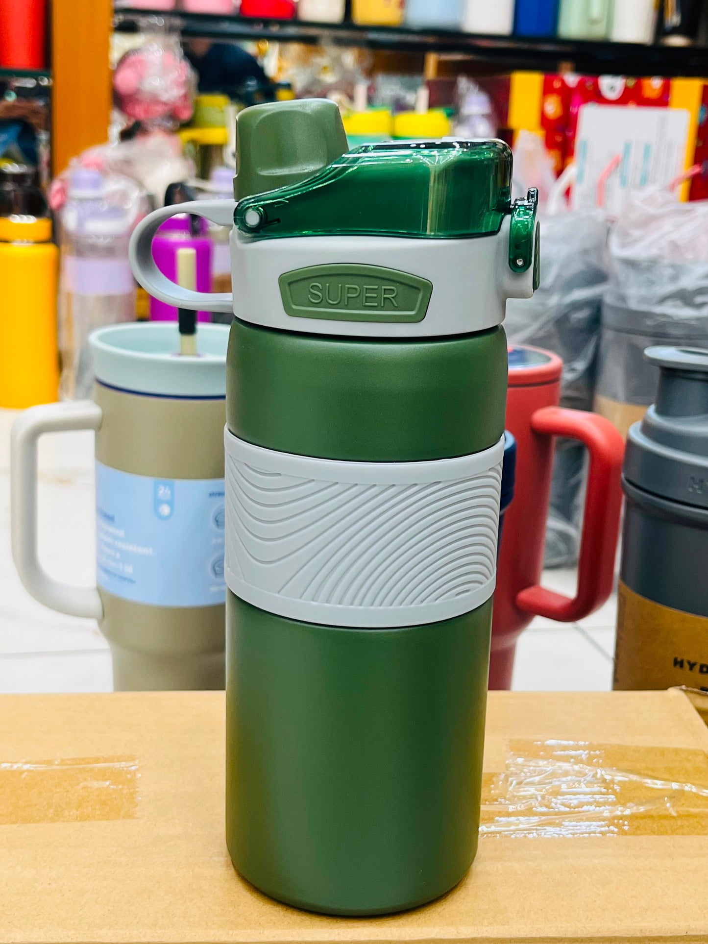 🏷️ Vilora Premium Leak-Proof Sports Water Bottle – Flip Lock Hydration Bottle