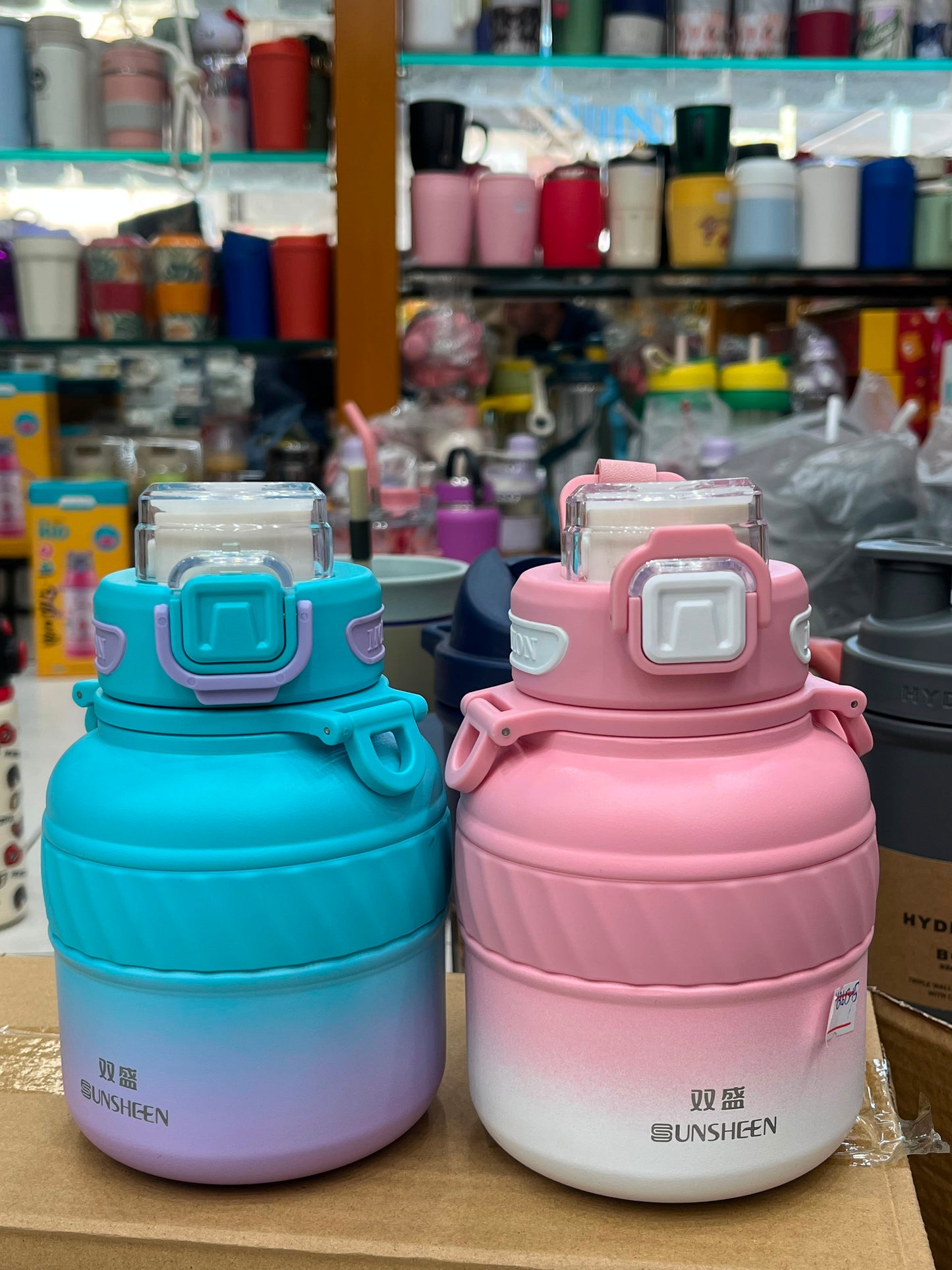 🩵 Vilora Premium Motion Sports Water Bottle – Large Capacity Leak-Proof Bottle with Carry Strap 🌊