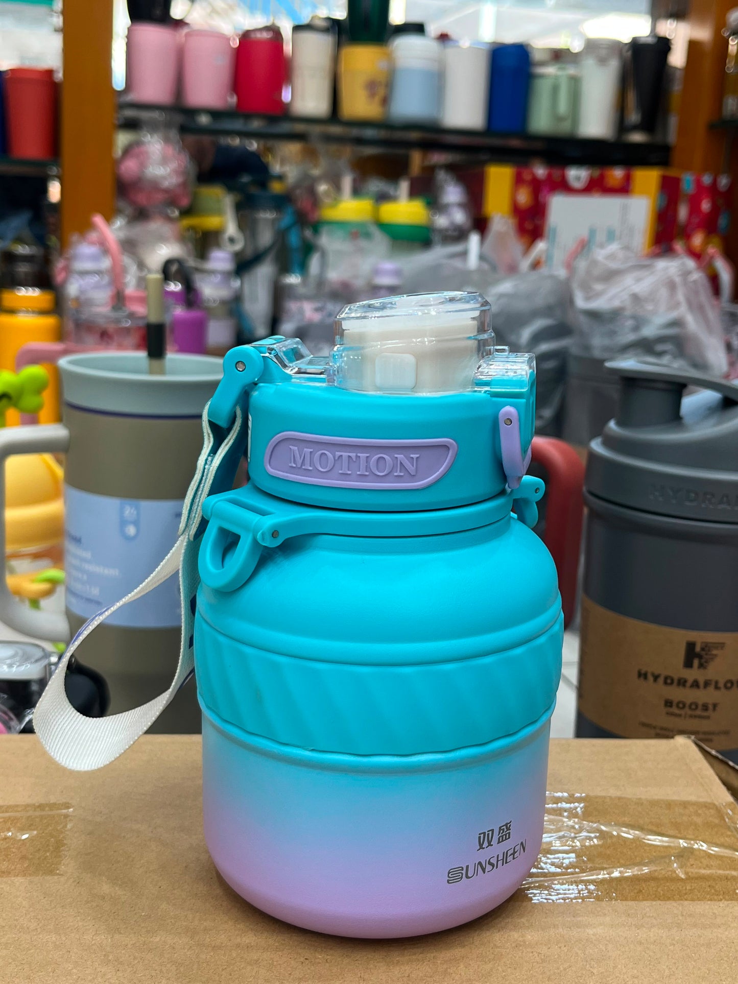 🩵 Vilora Premium Motion Sports Water Bottle – Large Capacity Leak-Proof Bottle with Carry Strap 🌊
