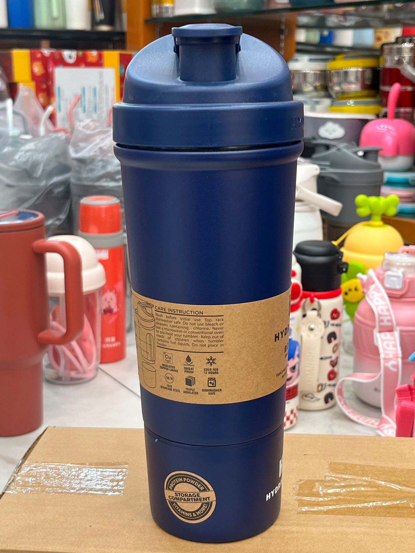 🏋️ Premium Stainless Steel Protein Shaker Bottle with Storage Compartment | 18oz